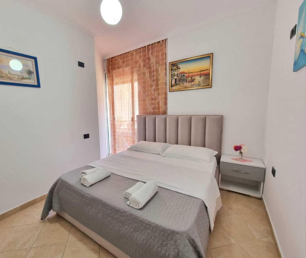 Friendly Apartment Golem Kültér fotó